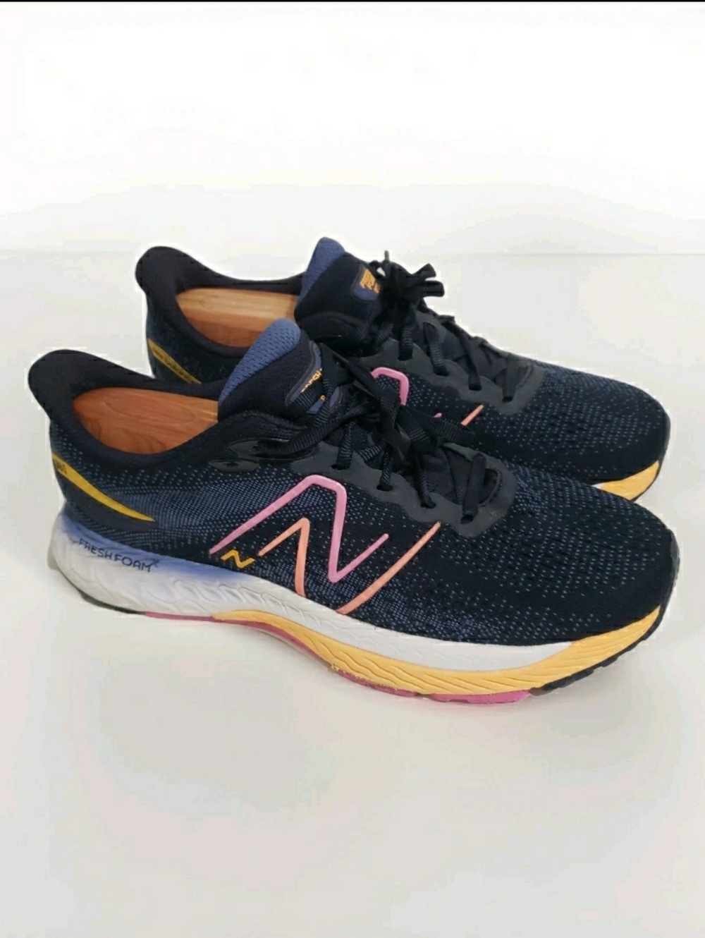 New Balance Fresh Foam X 880 v12 Women’s 9 B Running Shoes Navy Pink W880M12